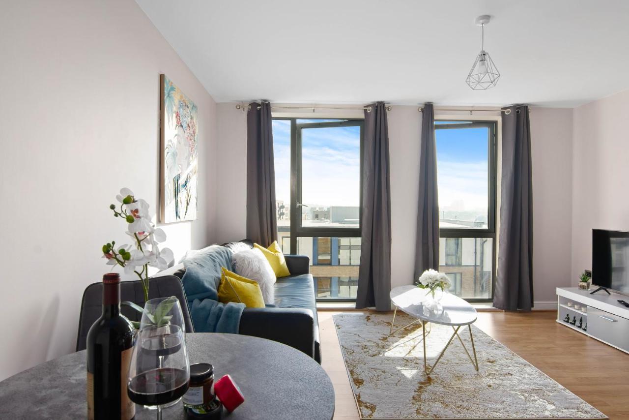 הנדון Spacious & Cosy, Netflix, Parking, Colindale Station מראה חיצוני תמונה