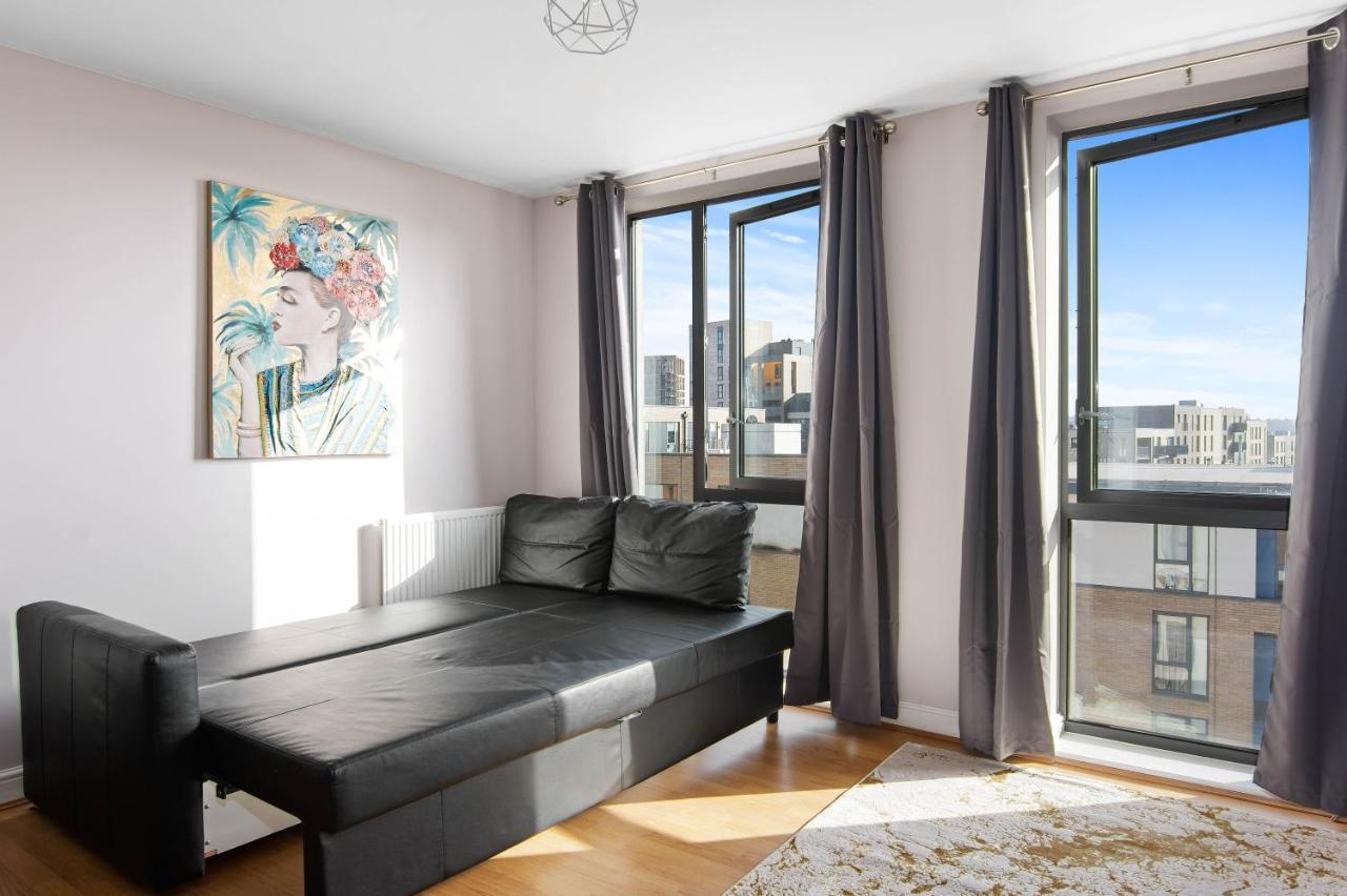 הנדון Spacious & Cosy, Netflix, Parking, Colindale Station מראה חיצוני תמונה
