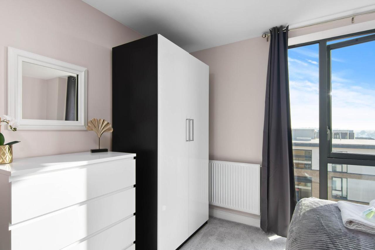הנדון Spacious & Cosy, Netflix, Parking, Colindale Station מראה חיצוני תמונה