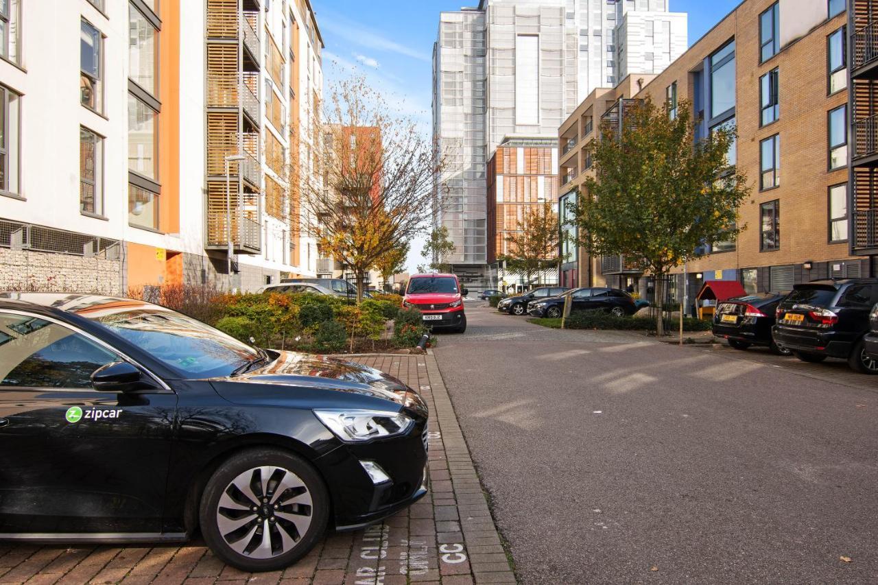 הנדון Spacious & Cosy, Netflix, Parking, Colindale Station מראה חיצוני תמונה